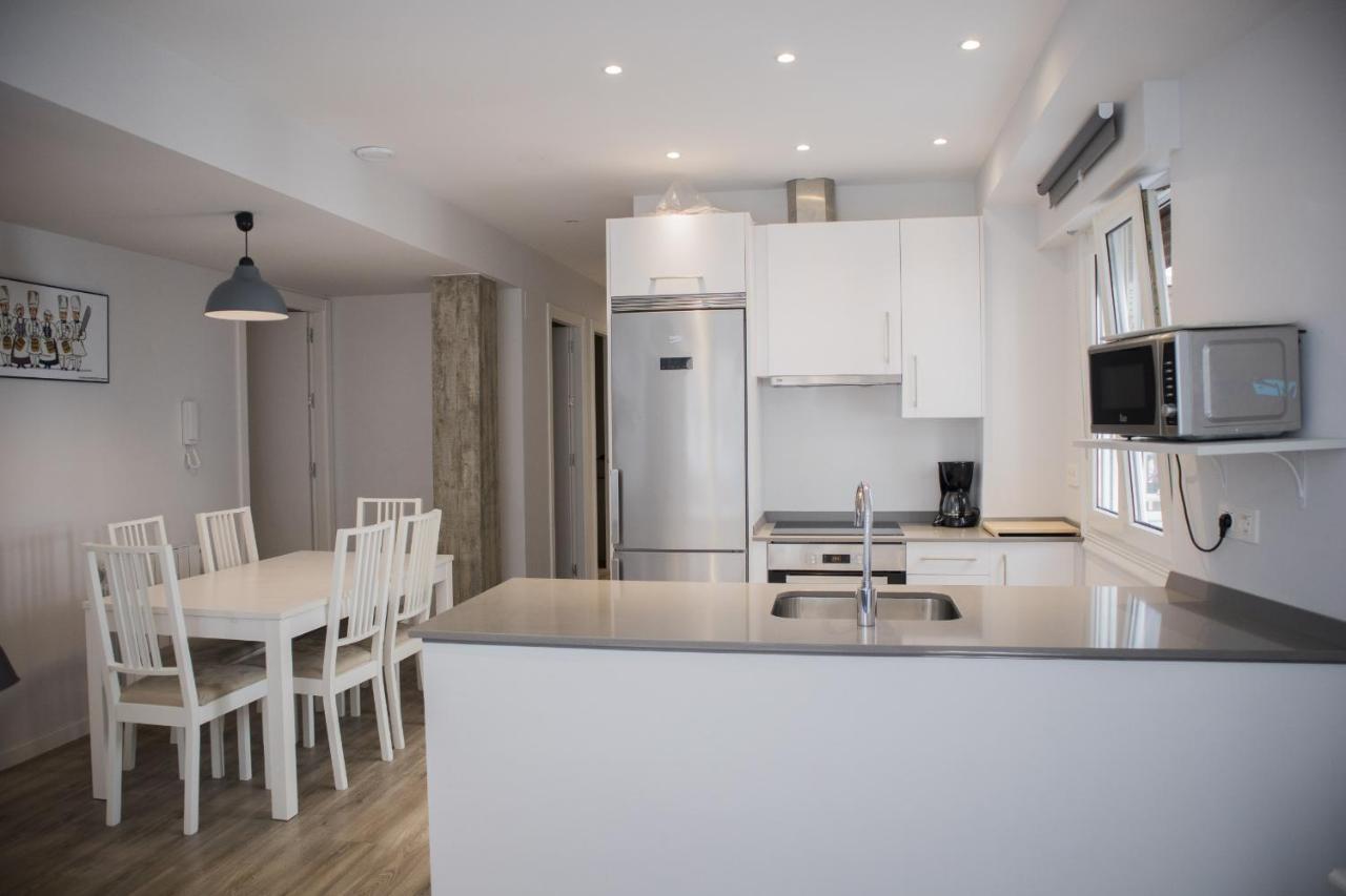 Апартаменти Plaza B - Local Rentss Сан-Себастьян Екстер'єр фото